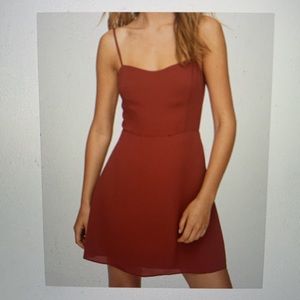 Aritzia Burgundy summer dress Size 6. Worn once